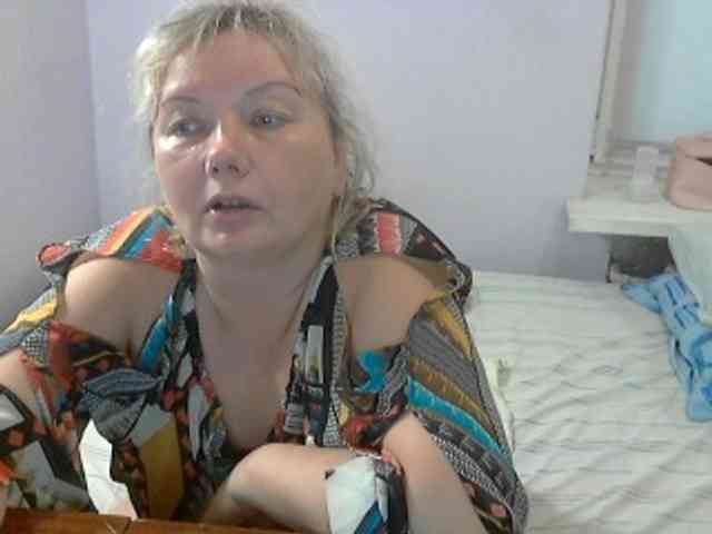 LucyAlexis webcam