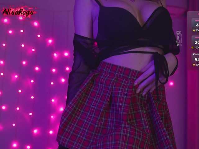 AlisaRogs Live Cam on BongaCams