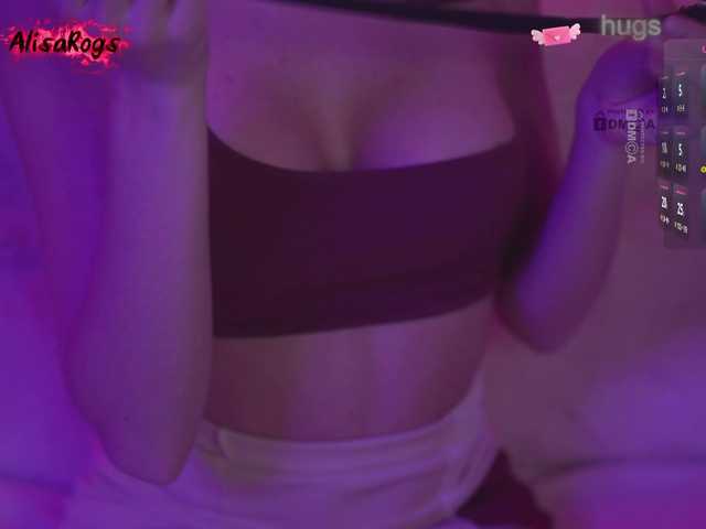 AlisaRogs's BongaCams show and profile