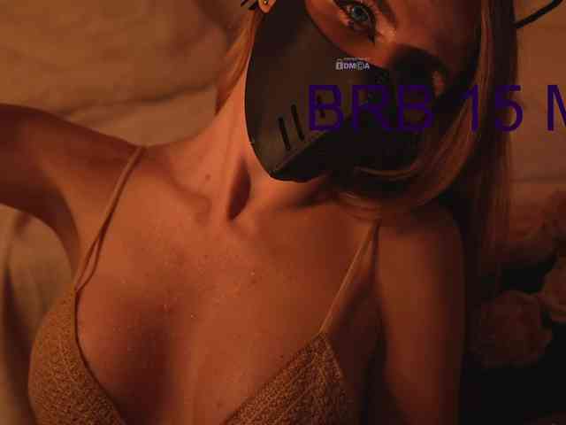 AlisaRogs webcam