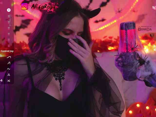 AlisaRogs webcam
