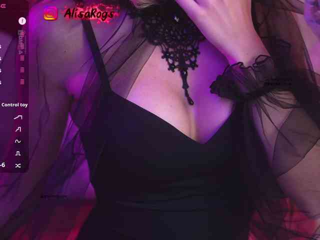 AlisaRogs bongacams