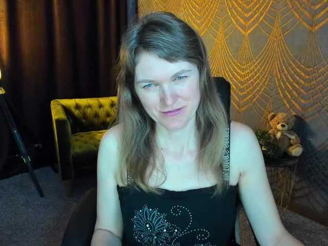 Annabel-xxx's BongaCams show and profile