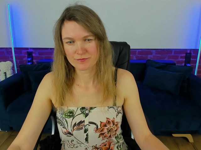 Annabel-xxx's BongaCams show and profile