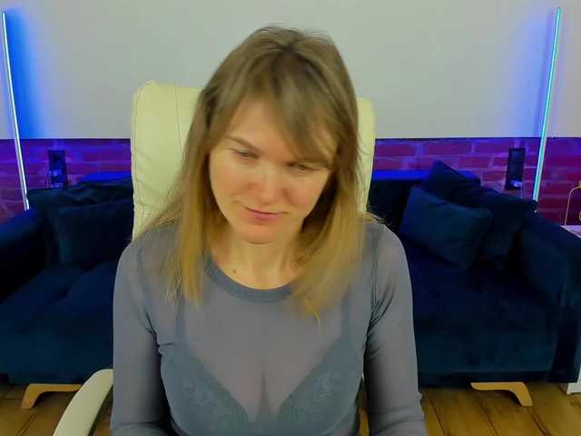 Annabel-xxx's BongaCams show and profile