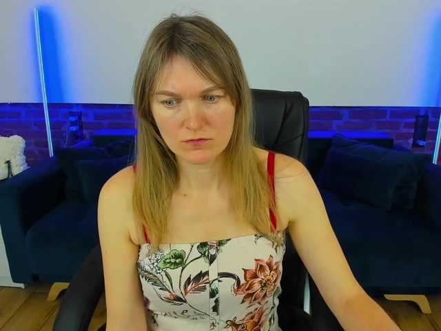 Annabel-xxx's BongaCams show and profile