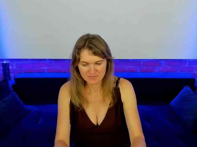 Annabel-xxx Live Webcam on BongaCams