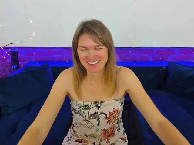 Annabel-xxx Live Webcam on BongaCams