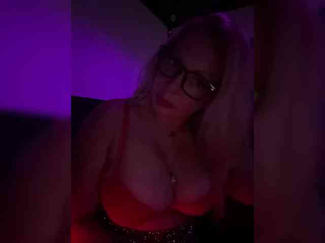 sunnywhite webcam