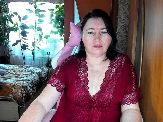 Lola18111's BongaCams show and profile