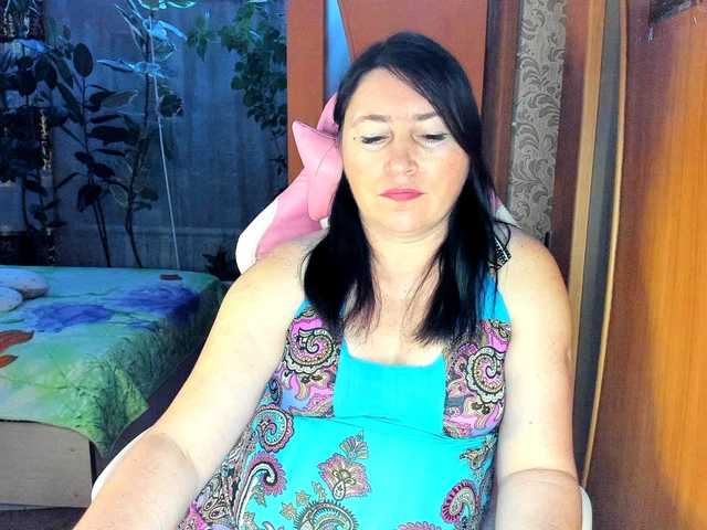 Lola18111's BongaCams show and profile