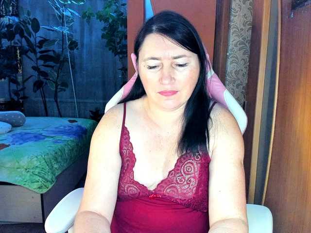 Lola18111's BongaCams show and profile