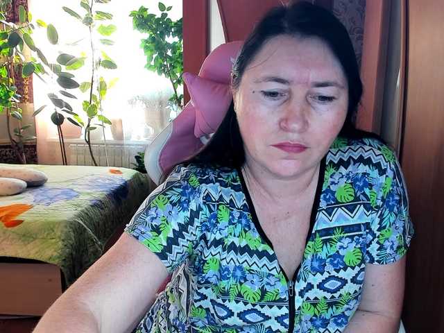 Lola18111's BongaCams show and profile