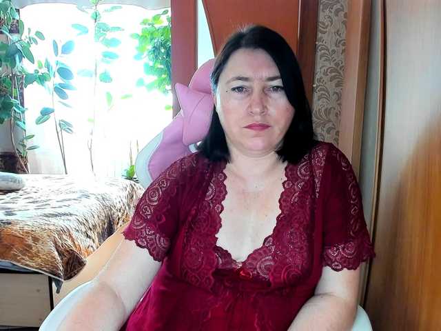 Lola18111's BongaCams show and profile