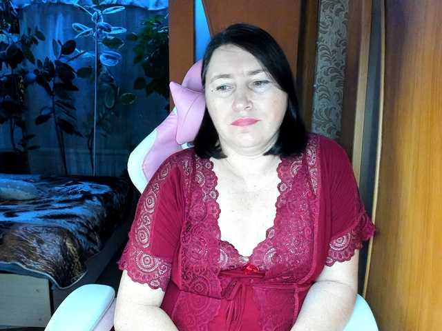 Lola18111's BongaCams show and profile