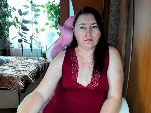 Lola18111's BongaCams show and profile