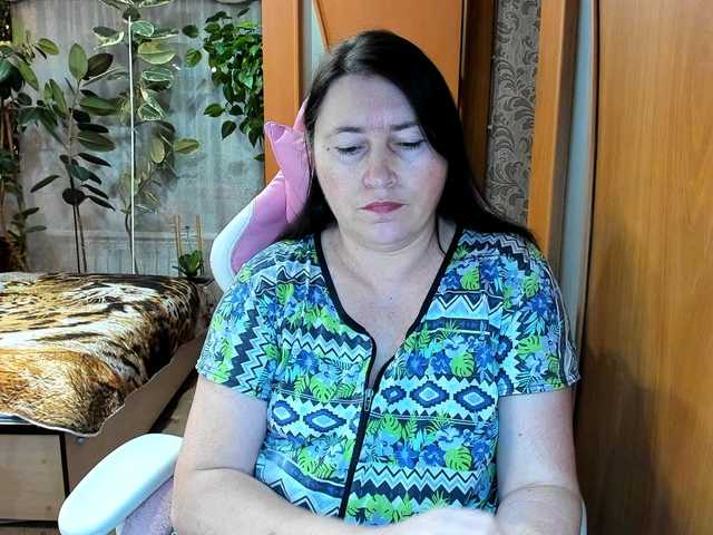 Lola18111's BongaCams show and profile