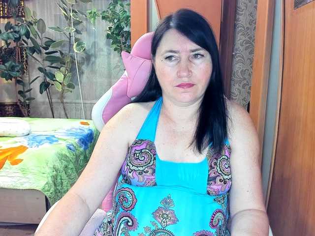 Lola18111's BongaCams show and profile