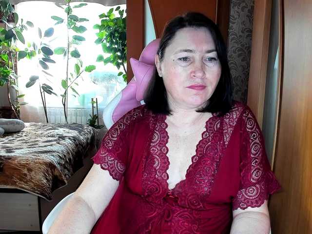 Lola18111's BongaCams show and profile