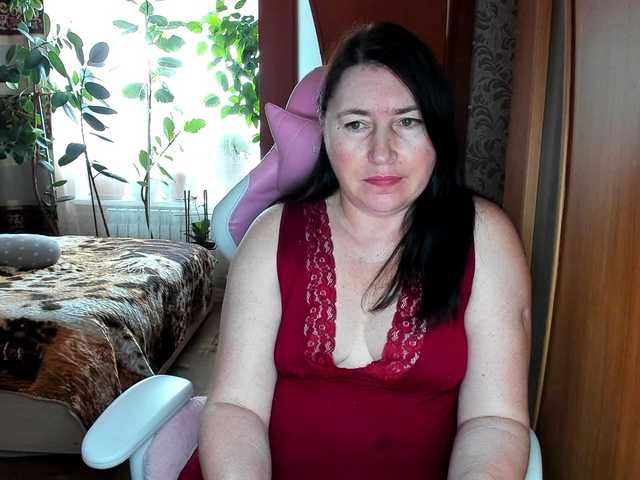 Lola18111's BongaCams show and profile