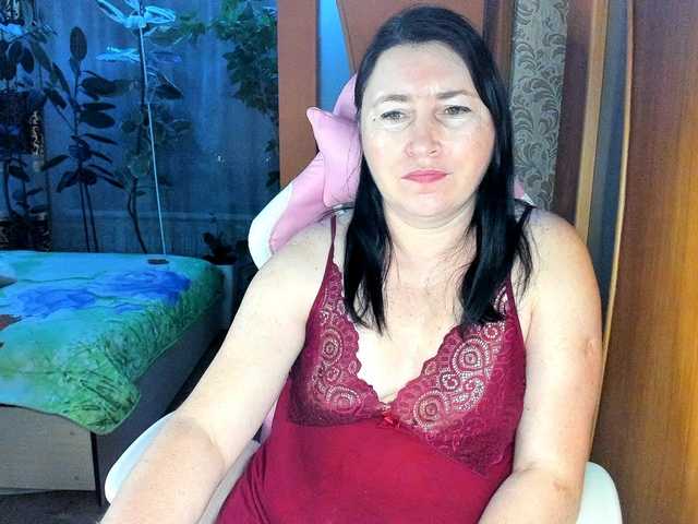 Lola18111's BongaCams show and profile