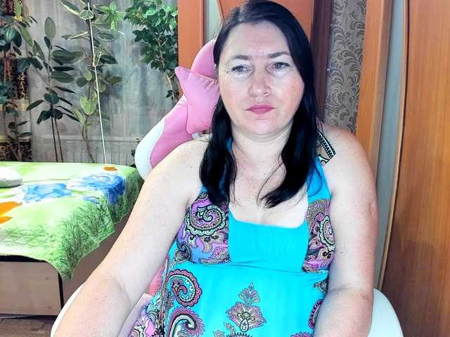 Lola18111's BongaCams show and profile