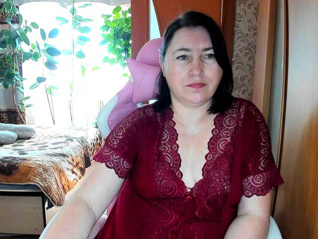 Lola18111's BongaCams show and profile