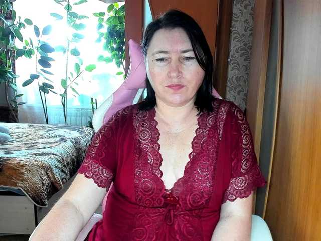 Lola18111's BongaCams show and profile