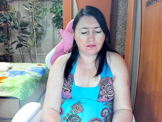 Lola18111's BongaCams show and profile