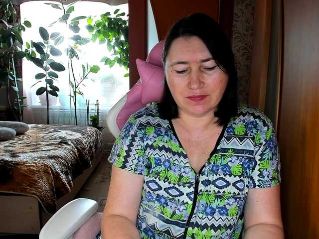 Lola18111's BongaCams show and profile