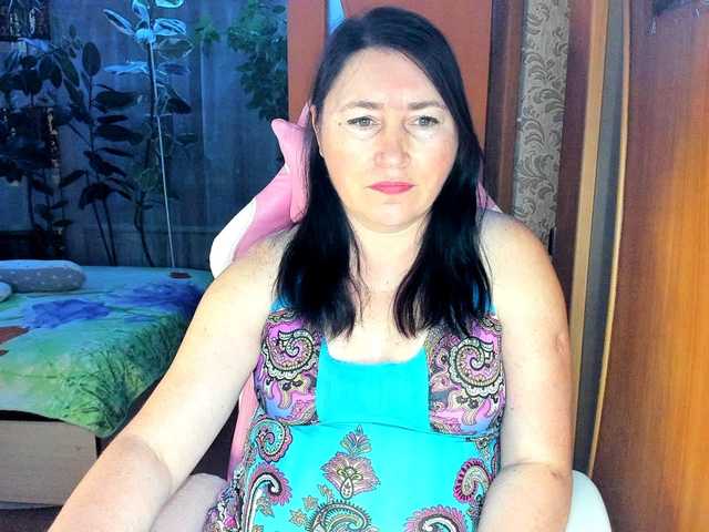 Lola18111's BongaCams show and profile