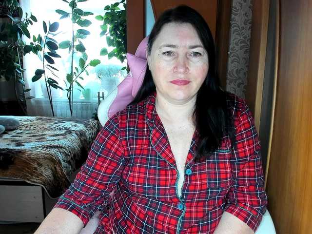 Lola18111's BongaCams show and profile