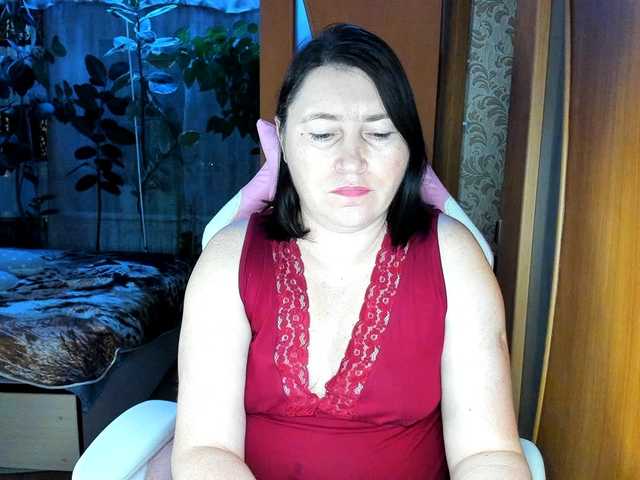 Lola18111's BongaCams show and profile