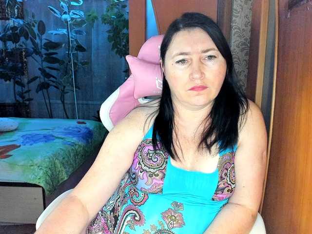 Lola18111's BongaCams show and profile