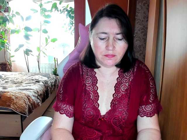 Lola18111's BongaCams show and profile