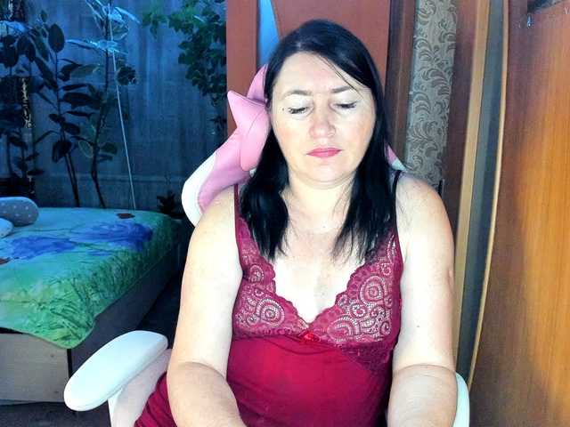 Lola18111's BongaCams show and profile