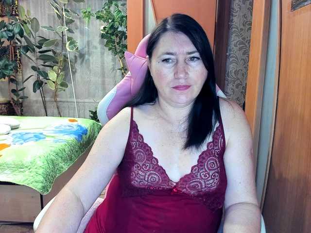 Lola18111's BongaCams show and profile