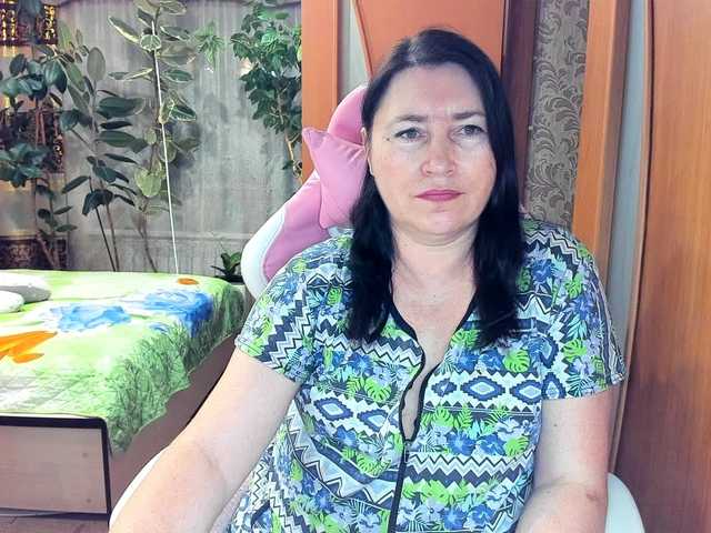 Lola18111's BongaCams show and profile