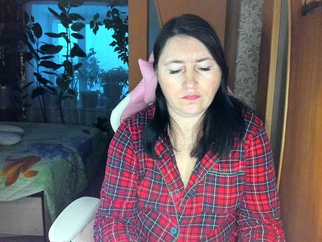 Lola18111's BongaCams show and profile