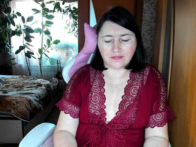 Lola18111's BongaCams show and profile