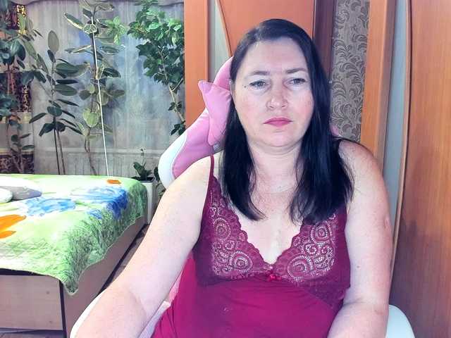 Lola18111's BongaCams show and profile