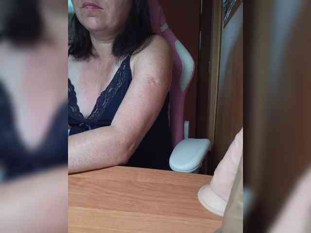 Tatka18111 webcam
