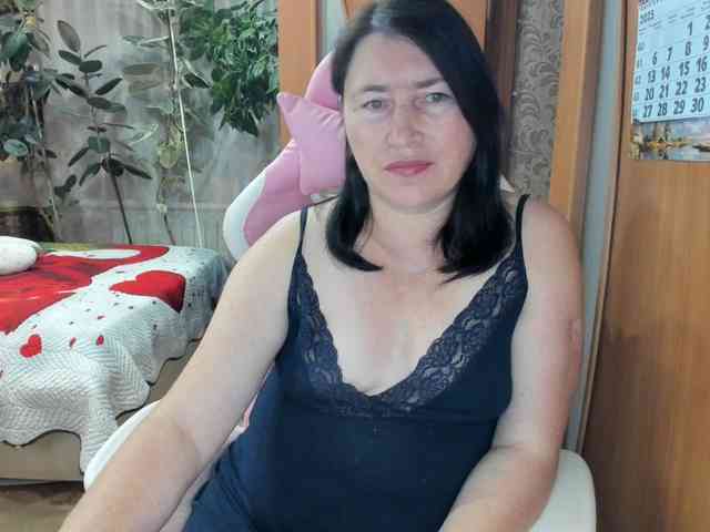 Tatka18111 webcam