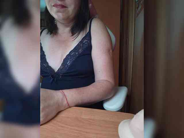 Tatka18111 webcam