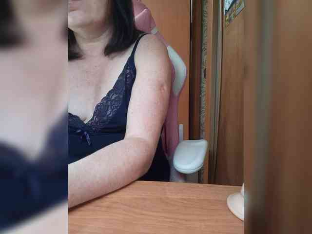 Tatka18111 webcam