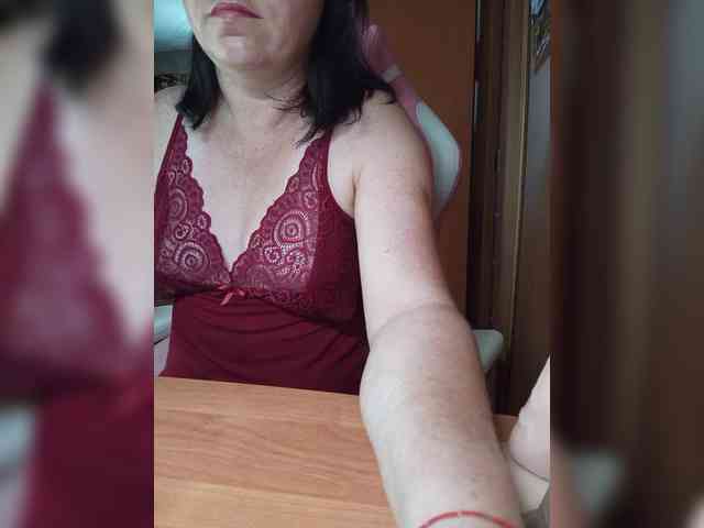 Tatka18111 webcam