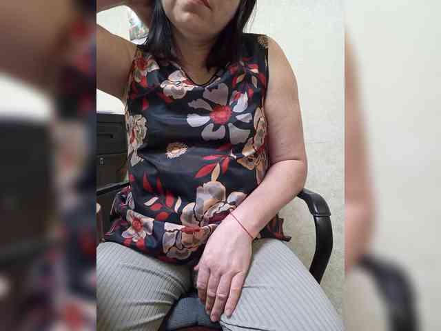 Tatka18111 webcam
