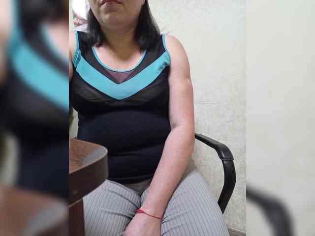 Tatka18111 webcam