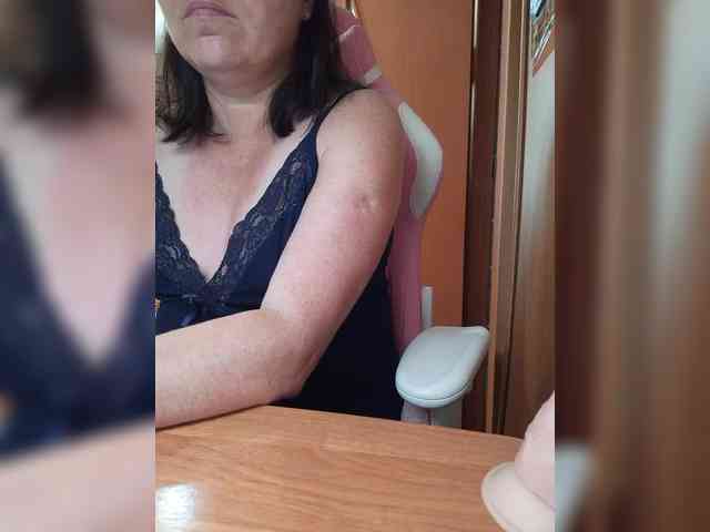 Tatka18111 webcam