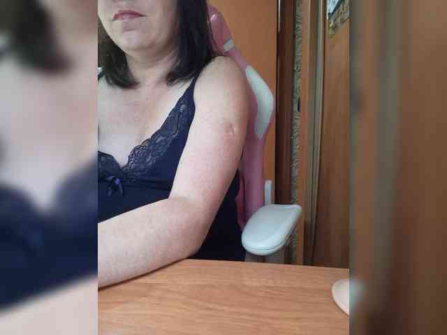 Tatka18111 webcam